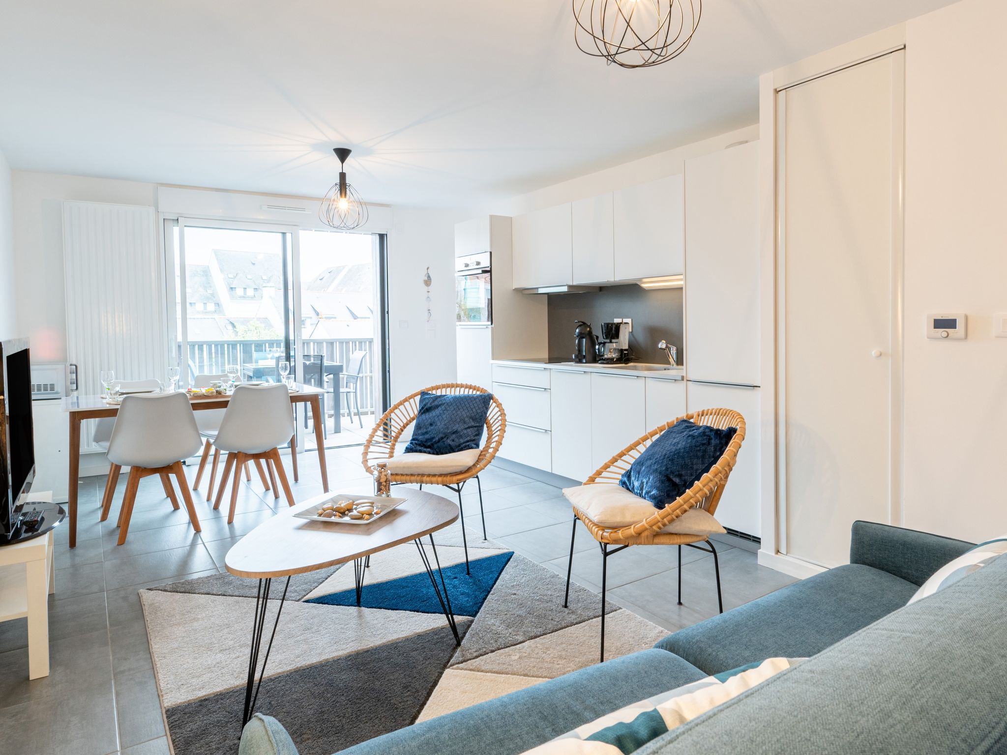 Foto 2 - Apartamento de 1 habitación en Saint-Pierre-Quiberon con terraza y vistas al mar