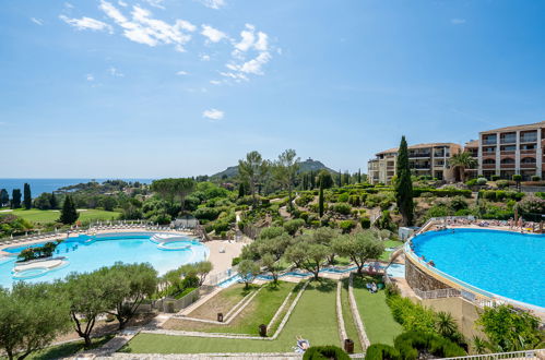 Photo 28 - Appartement de 1 chambre à Saint-Raphaël avec piscine et vues à la mer