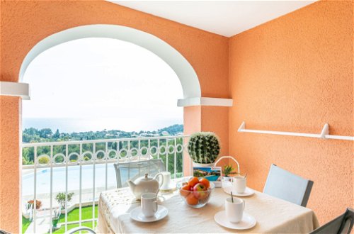 Foto 18 - Apartamento de 1 habitación en Saint-Raphaël con piscina y vistas al mar