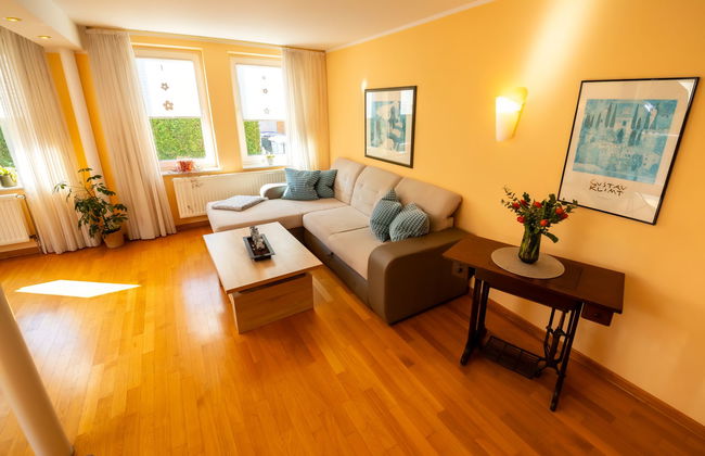 Casa de 2 quartos em Lügde com jardim e terraço - Foto 1