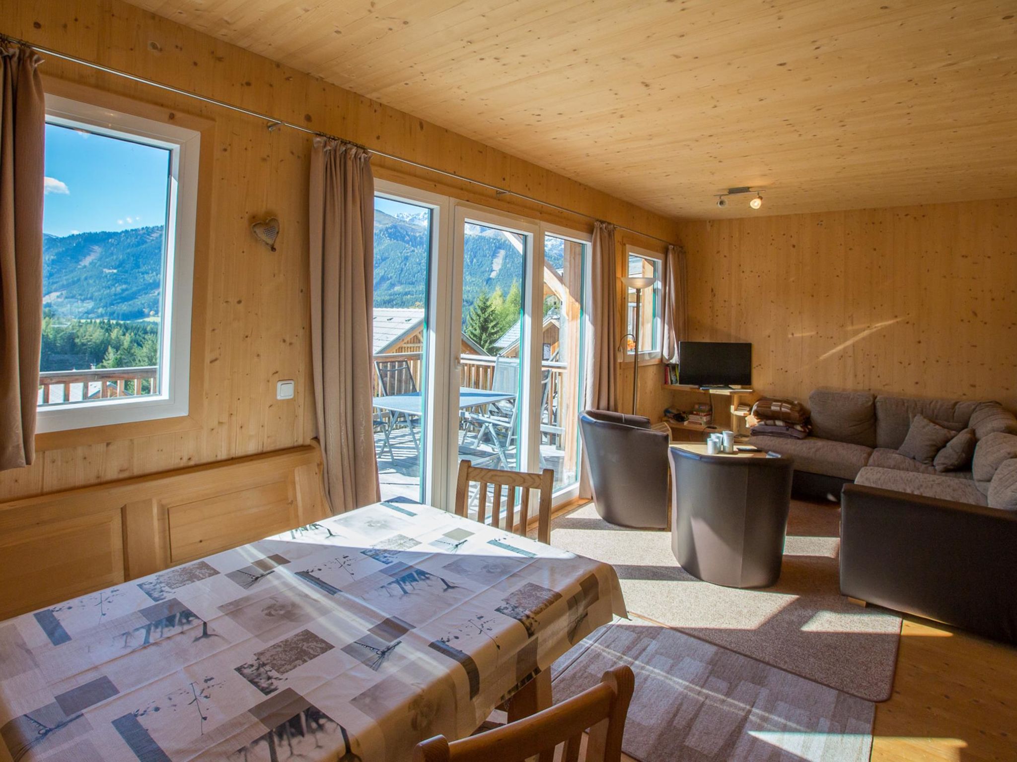 Photo 3 - Maison de 3 chambres à Hohentauern avec terrasse et vues sur la montagne