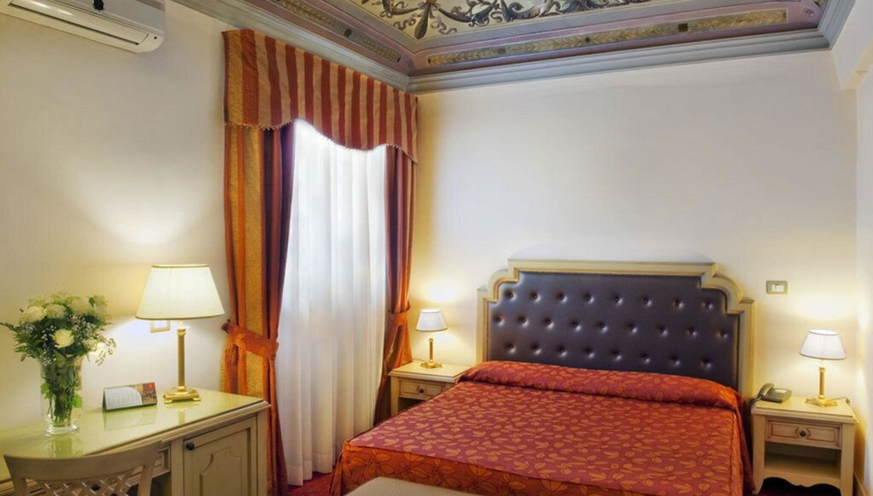 Manganelli Palace Hotel - Foto 1