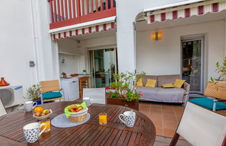 Photo 3 - 1 bedroom Apartment in Biriatou with swimming pool and sea view