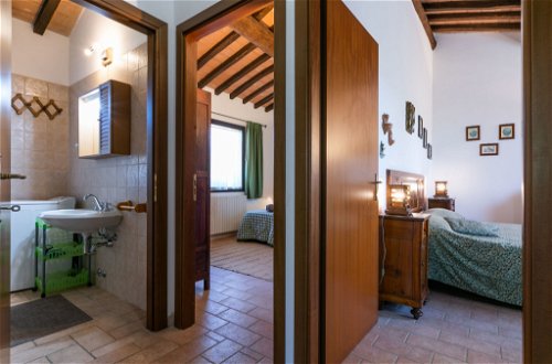 Foto 22 - Appartamento con 2 camere da letto a Bibbona con giardino e vista mare