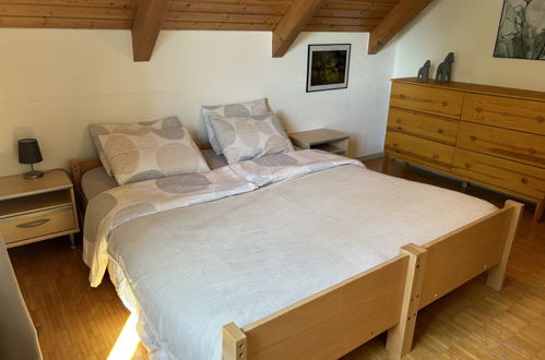 Foto 12 - Apartment mit 4 Schlafzimmern in Le Bémont