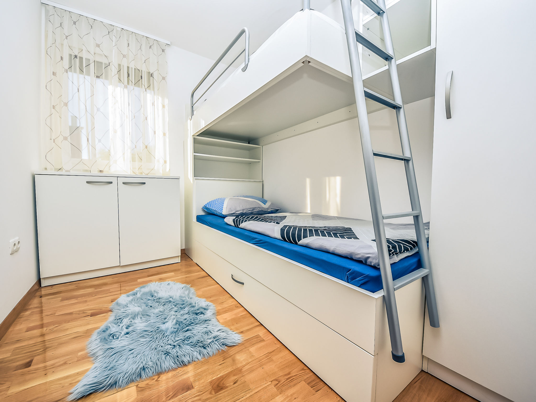 Foto 16 - Apartment mit 2 Schlafzimmern in Zadar mit terrasse und blick aufs meer