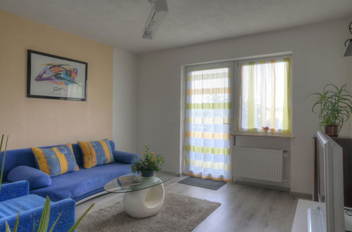 Photo 2 - 1 bedroom Apartment in Bromskirchen with mountain view