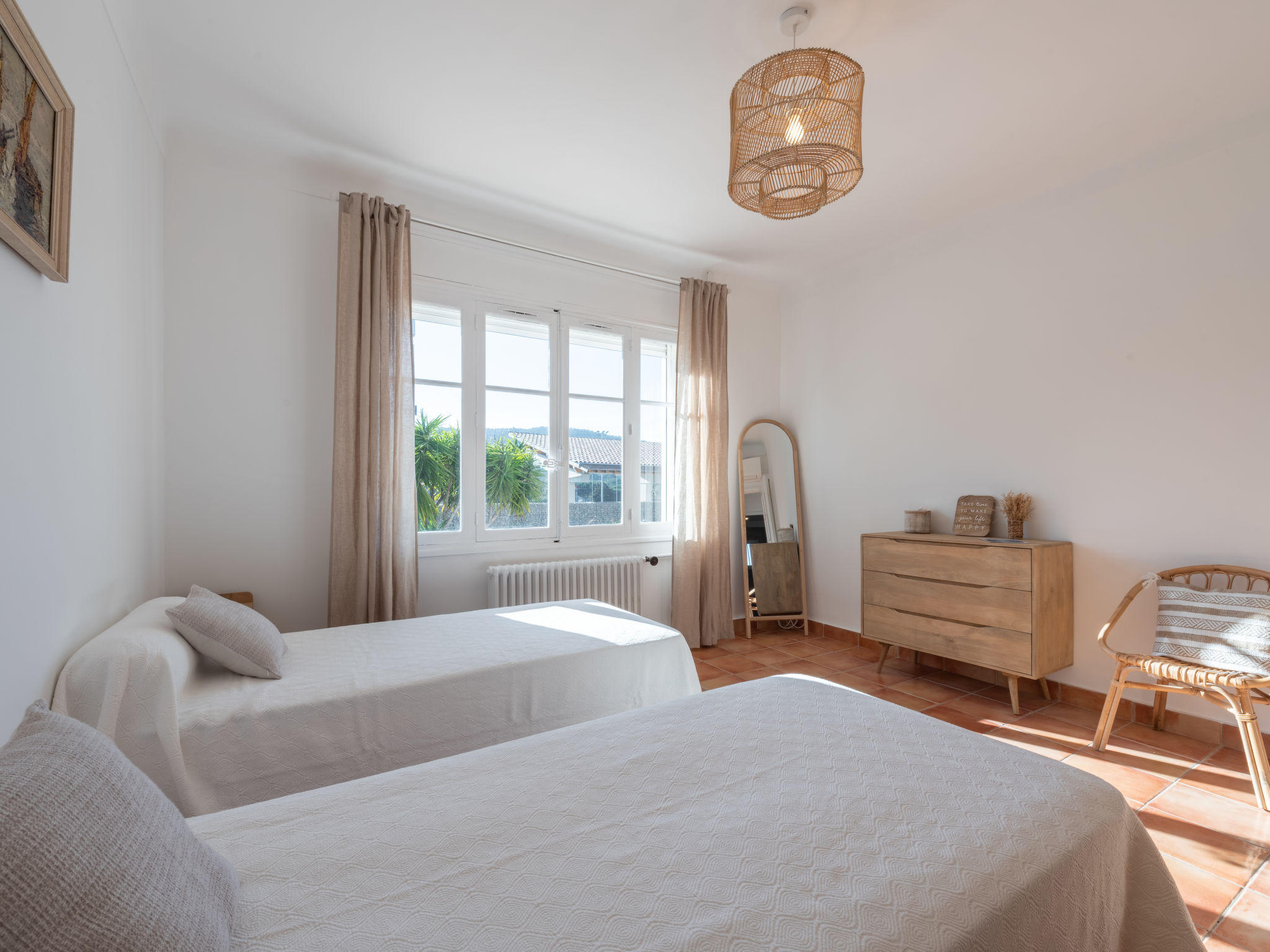 Foto 20 - Apartamento de 3 habitaciones en Saint-Tropez con jardín y vistas al mar