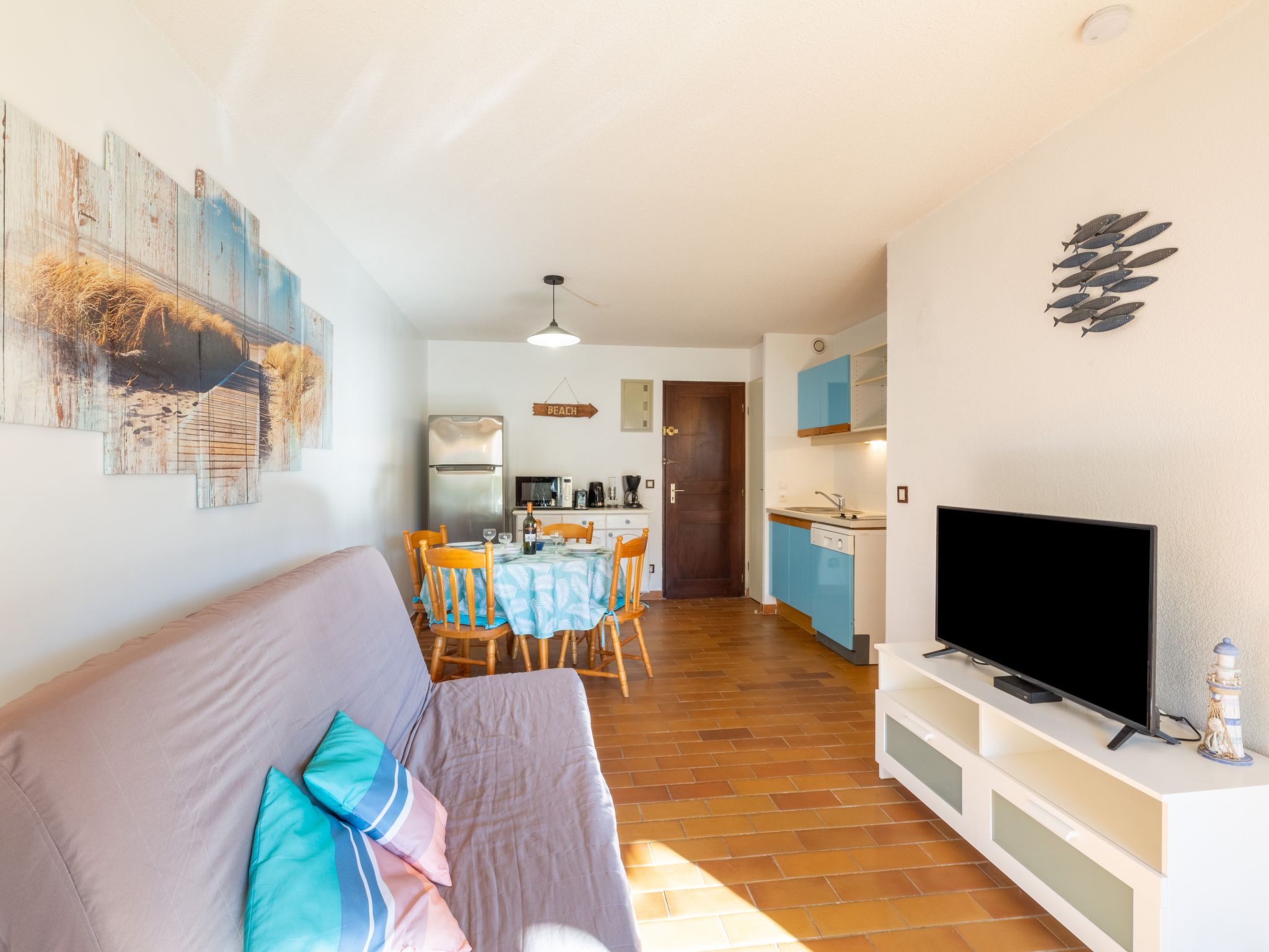 Foto 3 - Appartamento con 1 camera da letto a Roquebrune-sur-Argens con piscina e vista mare