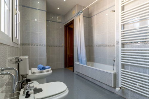 Foto 20 - Casa con 4 camere da letto a Castelló d'Empúries con piscina privata e giardino