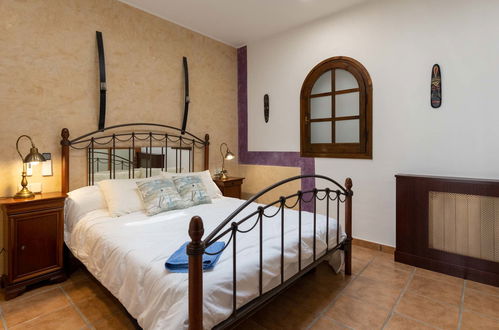 Foto 18 - Casa con 4 camere da letto a Castelló d'Empúries con piscina privata e vista mare