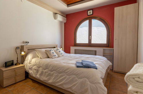 Foto 15 - Casa con 4 camere da letto a Castelló d'Empúries con piscina privata e vista mare