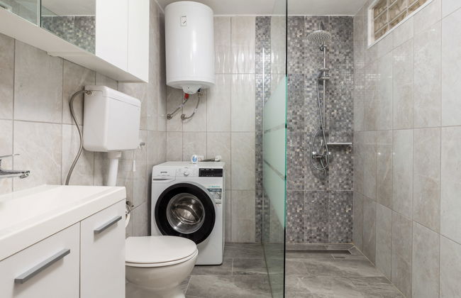 Casa de 2 quartos em Rab com jardim e terraço - Foto 17