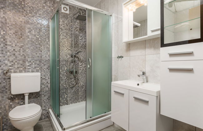 Casa de 2 quartos em Rab com jardim e terraço - Foto 14