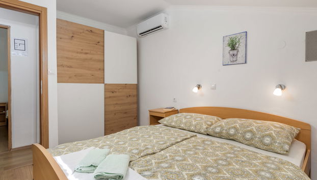 Haus mit 2 Schlafzimmern in Rab mit garten und terrasse - Foto 4