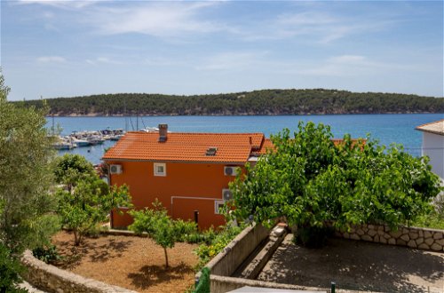 Photo 22 - 2 bedroom House in Rab with terrace