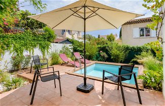 Photo 1 - 1 bedroom Apartment in Cagnes-sur-Mer with swimming pool and sea view
