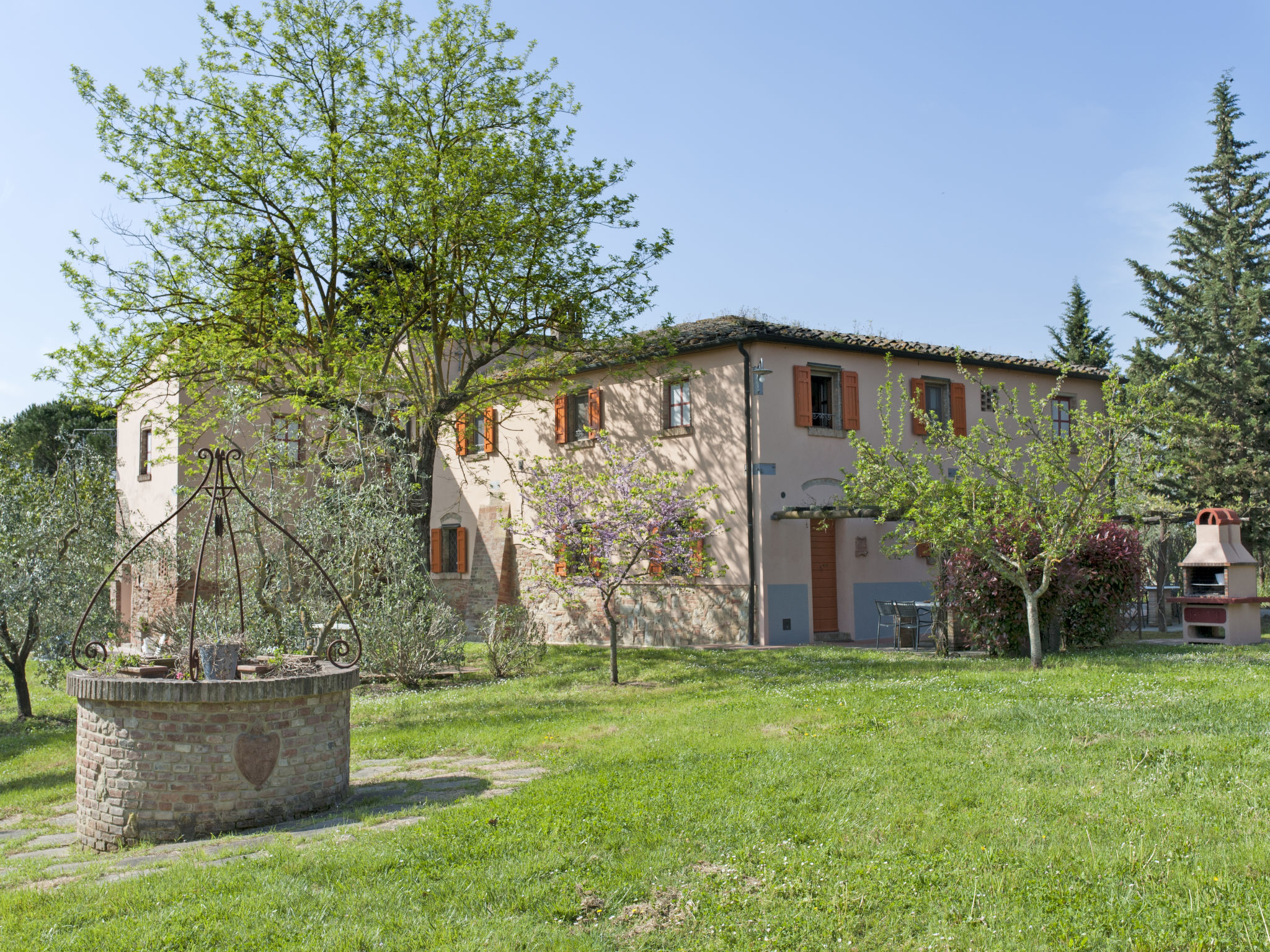 Foto 26 - Apartamento de 2 habitaciones en Peccioli con piscina y jardín