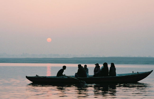 Sunrise boat ride on Ganges river followed by walk through the narrow alleys of Varanasi - Private - Photo 3