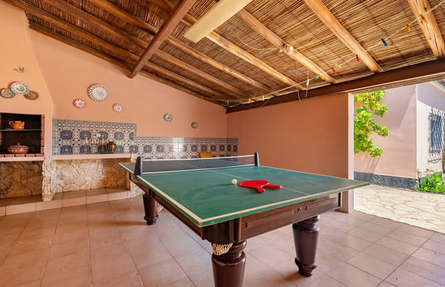 Casa de 4 quartos em Faro com piscina privada e jardim - Foto 3