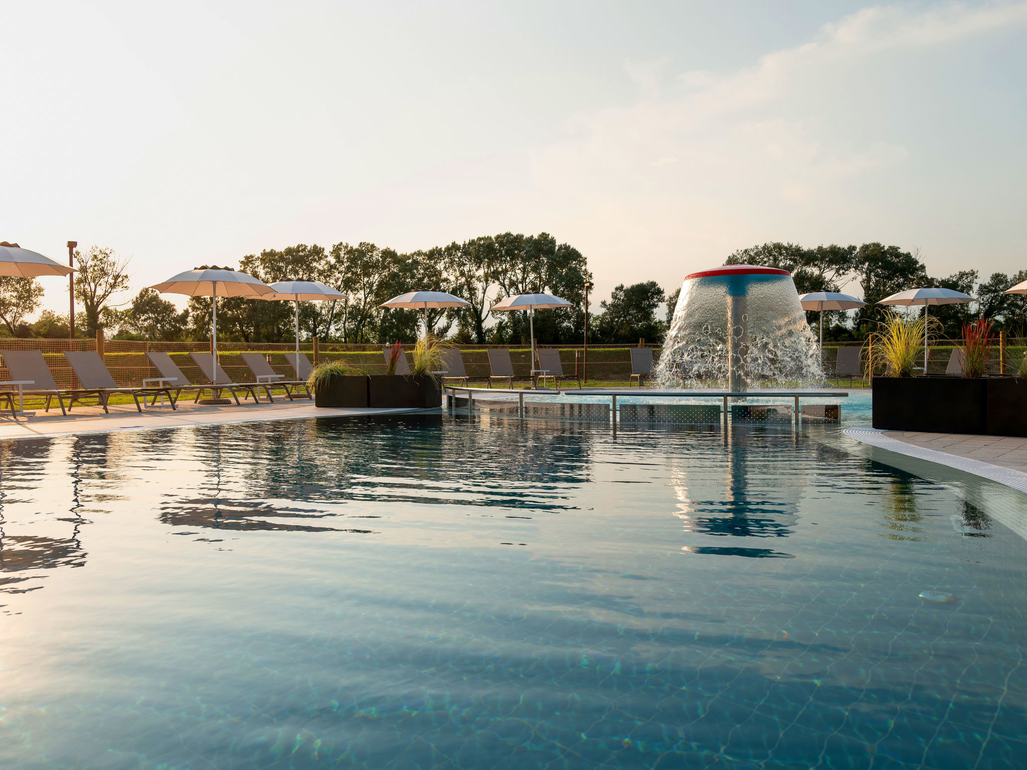 Photo 22 - Maison de 2 chambres à Lignano Sabbiadoro avec piscine et jardin