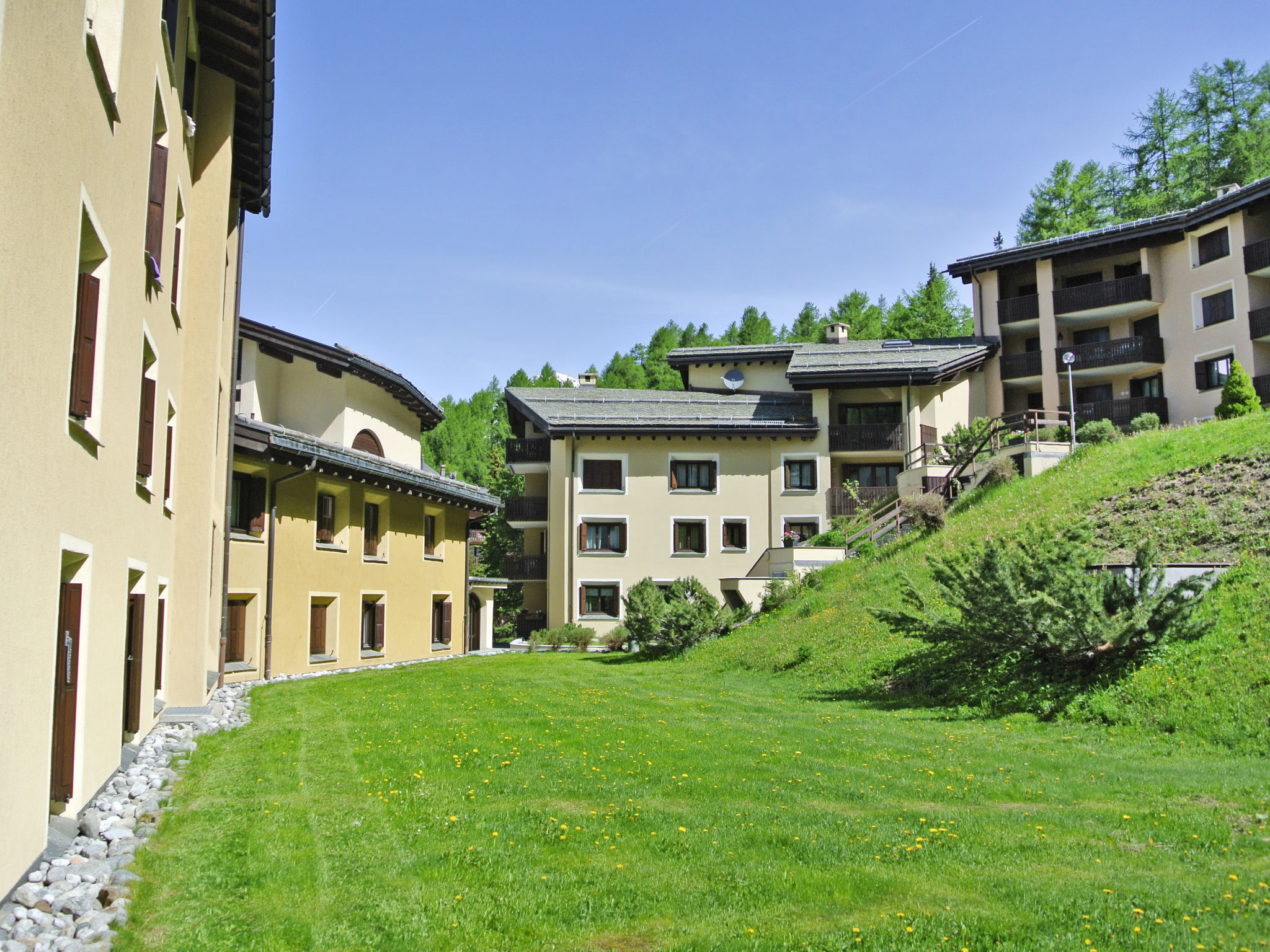 Photo 10 - Appartement en Silvaplana avec vues sur la montagne