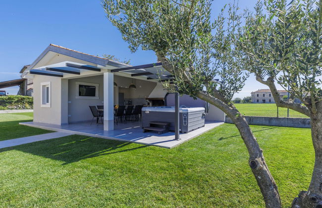 Casa de 4 quartos em Brtonigla com piscina privada e jardim - Foto 15
