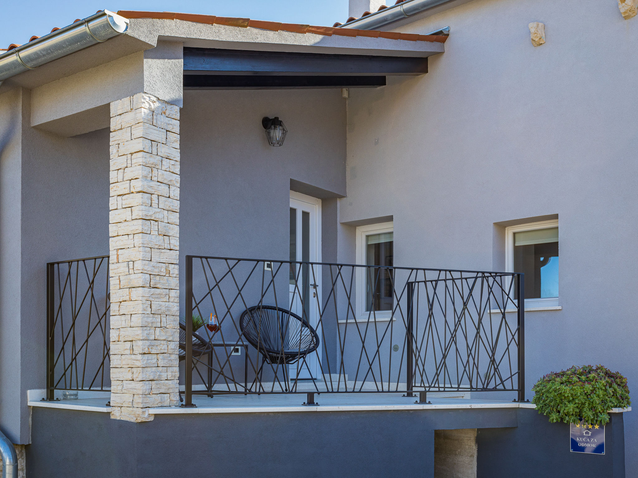 Foto 10 - Casa de 2 habitaciones en Pićan con piscina privada y terraza