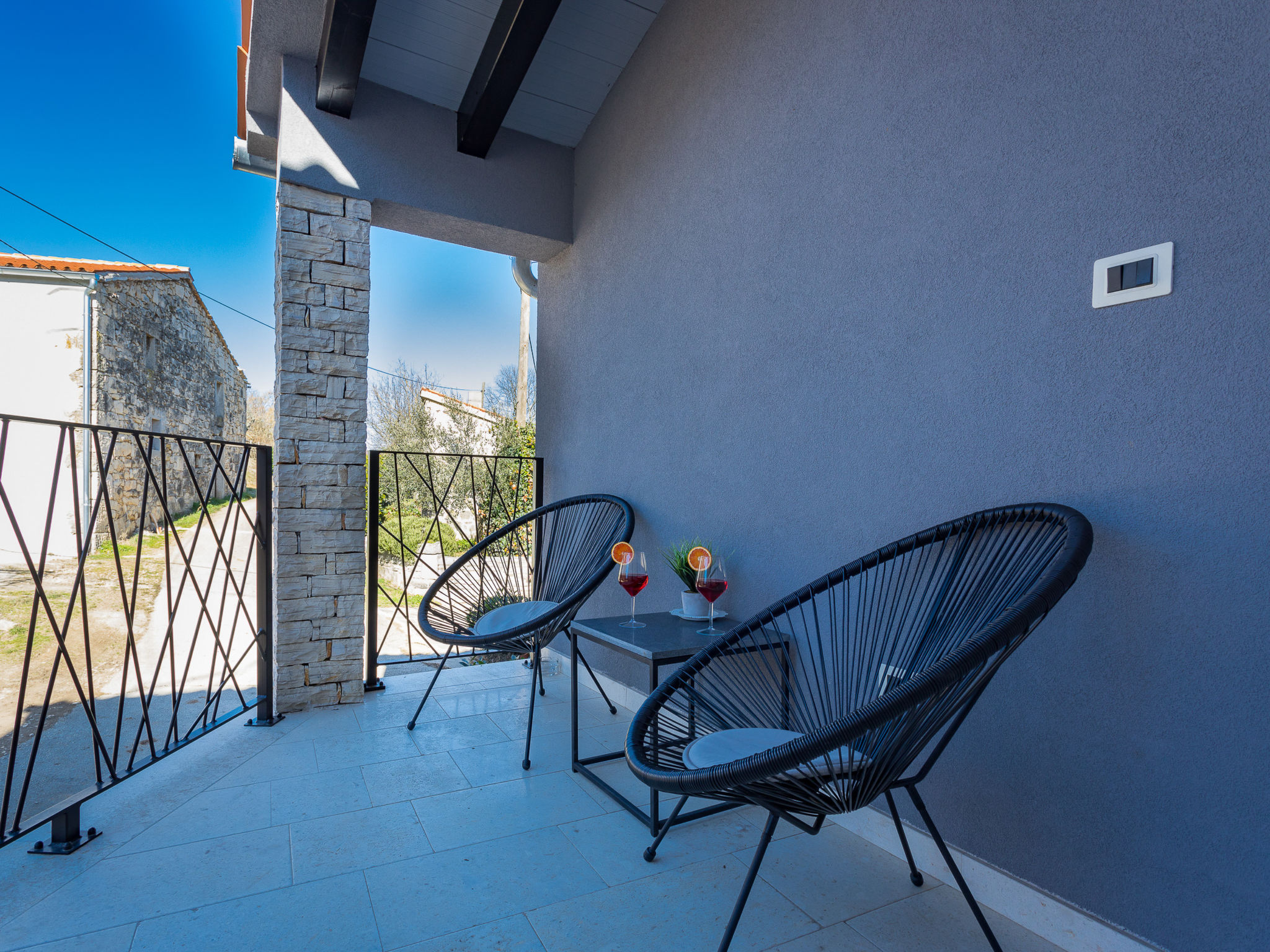 Photo 9 - Maison de 2 chambres à Pićan avec piscine privée et terrasse