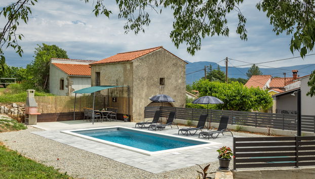 Casa de 3 quartos em Pićan com piscina privada e jardim - Foto 2