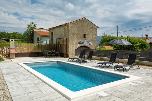 Photo 8 - Maison de 2 chambres à Pićan avec piscine privée et jardin