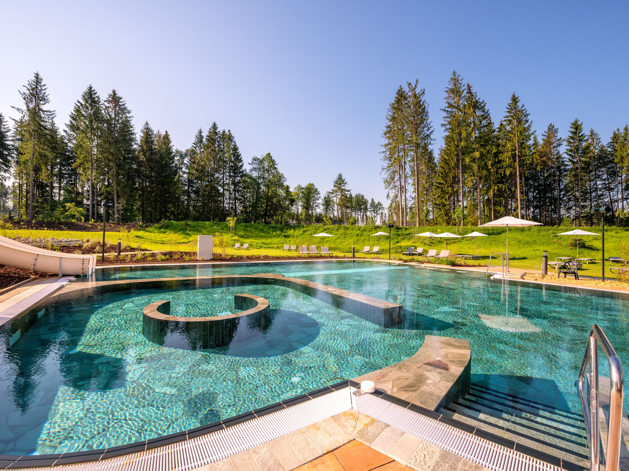 Foto 19 - Casa de 6 quartos em Leutkirch im Allgäu com piscina e vista para a montanha