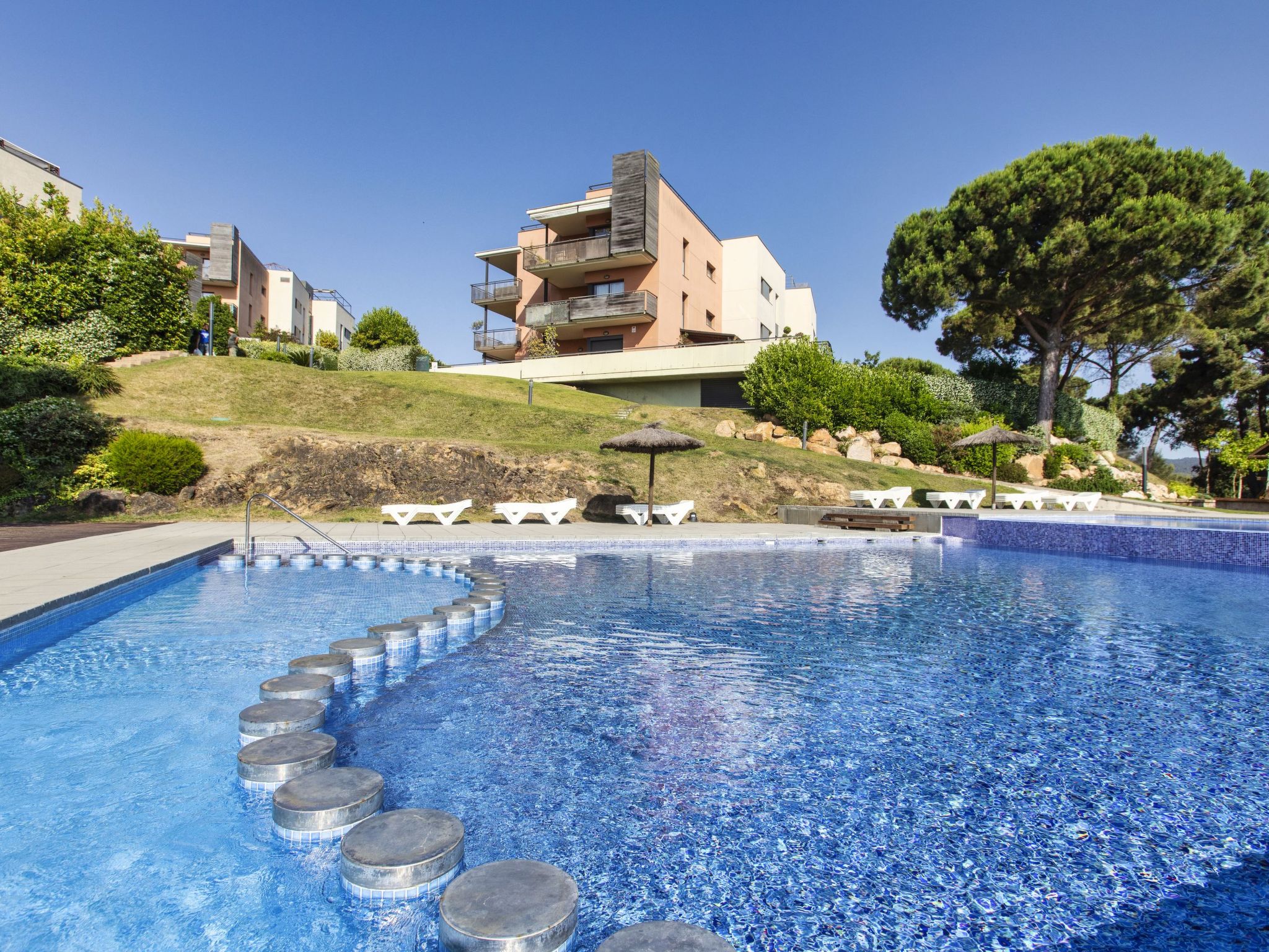 Photo 24 - 3 bedroom Apartment in Lloret de Mar with swimming pool and garden