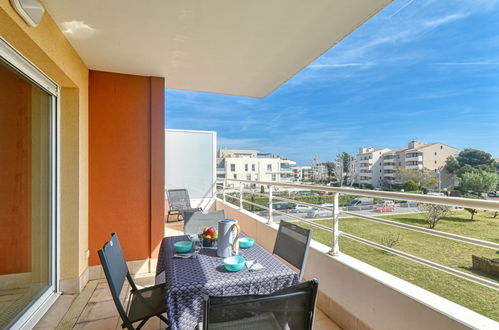 Foto 5 - Apartamento de 2 quartos em Fréjus com jardim e terraço