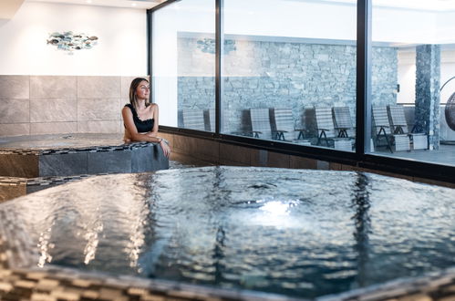 Photo 24 - Appartement de 3 chambres à Fontcouverte-la-Toussuire avec piscine et vues sur la montagne