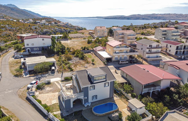 Appartamento con 4 camere da letto a Karlobag con piscina e giardino - Foto 27