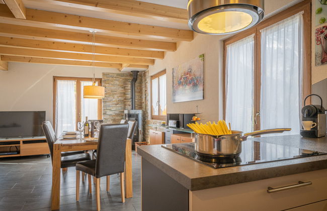 Casa de 4 quartos em Chamoson com jardim e terraço - Foto 3