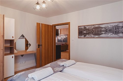 Foto 14 - Appartamento con 1 camera da letto a Bukowina Tatrzańska con piscina e vista sulle montagne