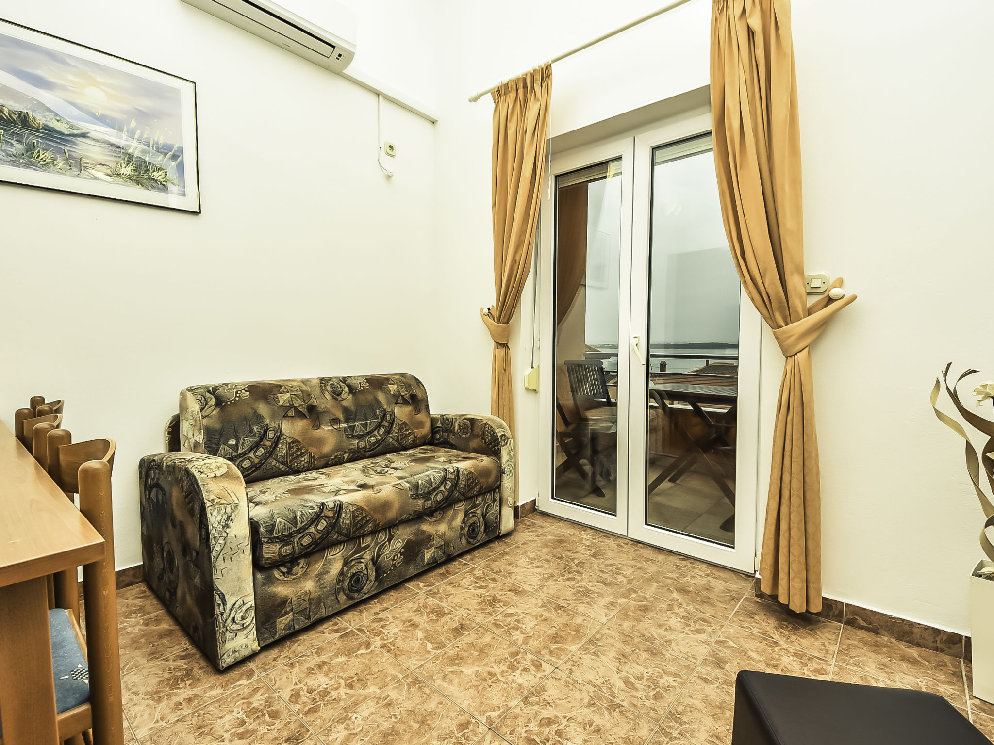 Foto 16 - Apartamento de 1 habitación en Privlaka con piscina y vistas al mar
