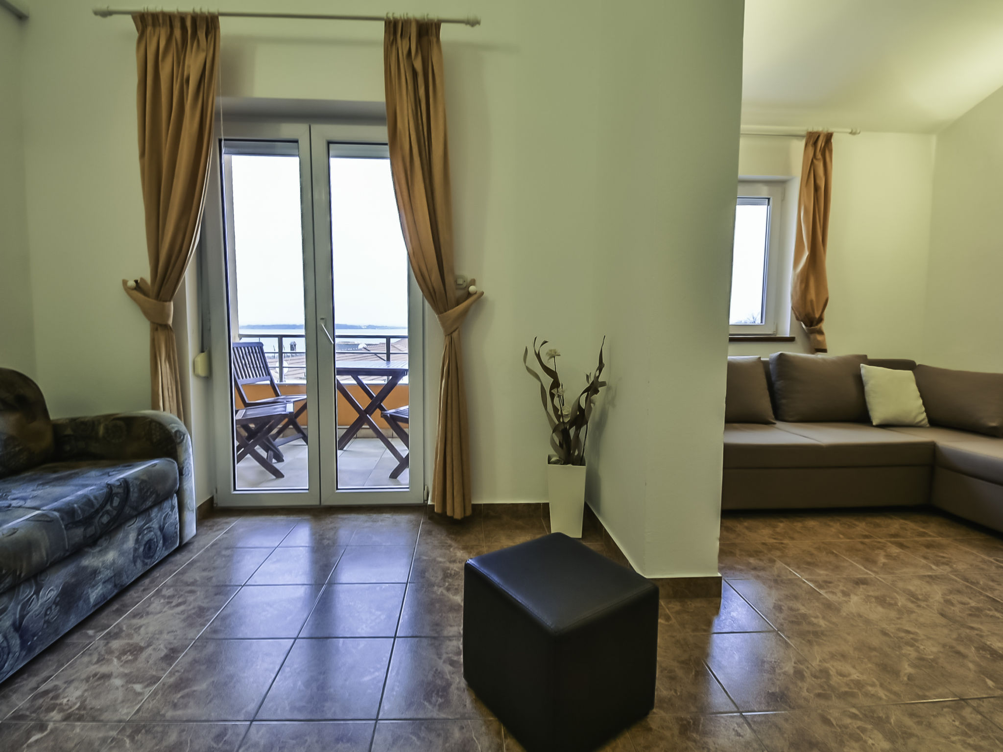 Foto 26 - Apartamento de 1 quarto em Privlaka com piscina e vistas do mar