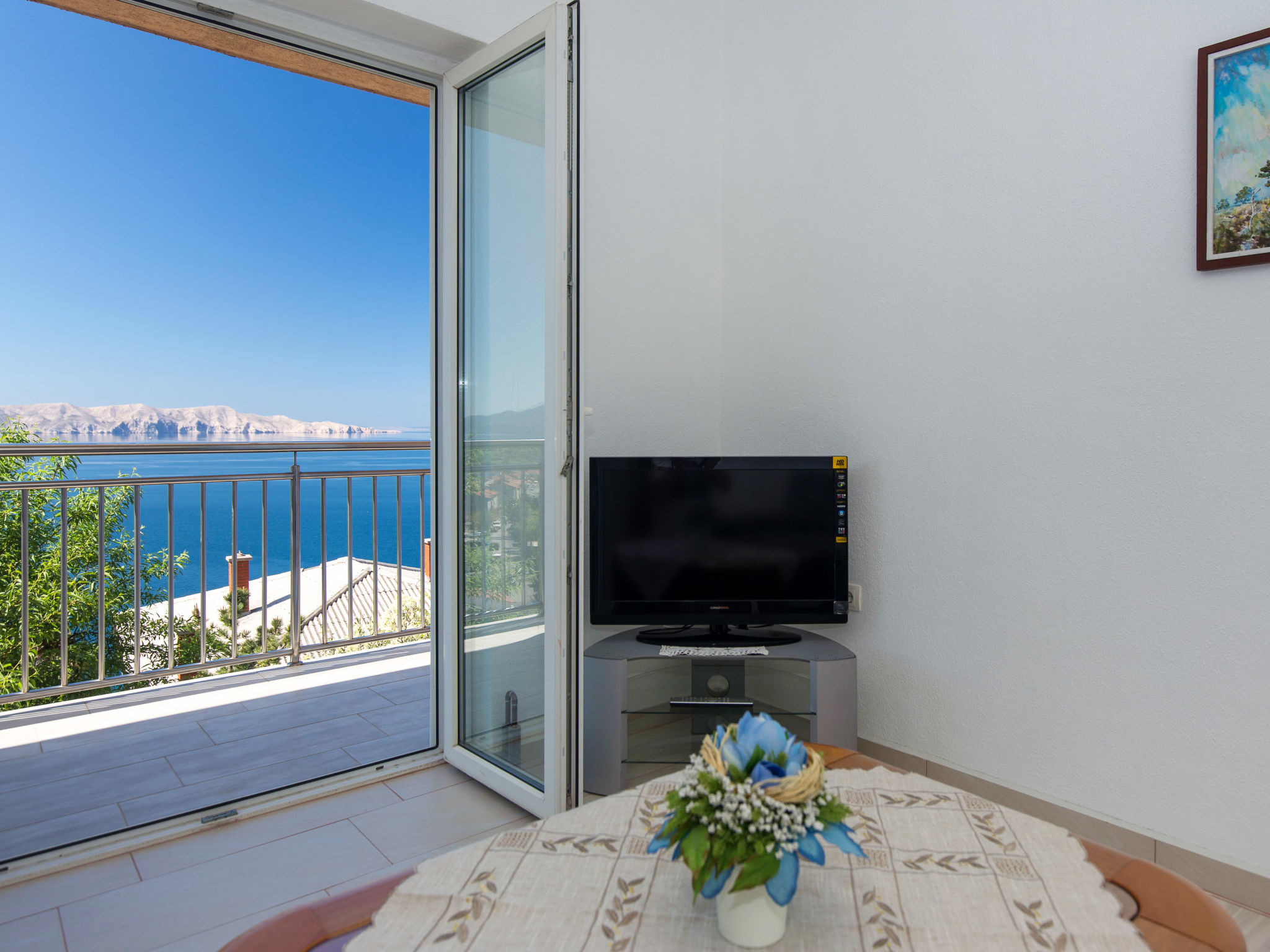 Foto 9 - Apartamento de 3 quartos em Senj com terraço e vistas do mar