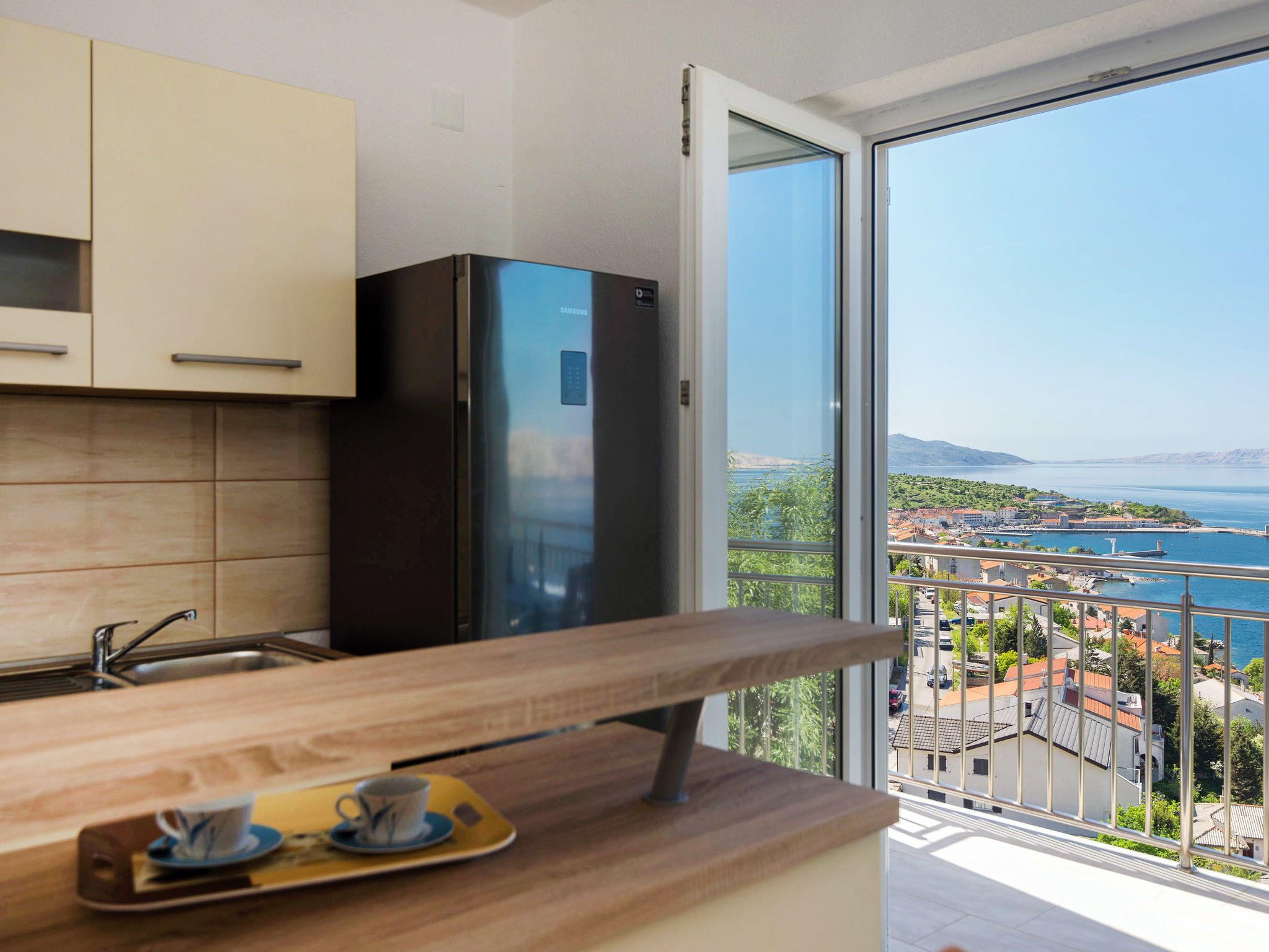 Foto 4 - Appartamento con 3 camere da letto a Senj con terrazza e vista mare