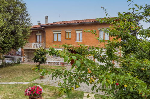 Foto 53 - Haus mit 4 Schlafzimmern in Volterra mit privater pool und garten