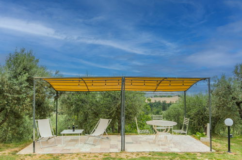 Foto 6 - Casa con 4 camere da letto a Volterra con piscina privata e giardino