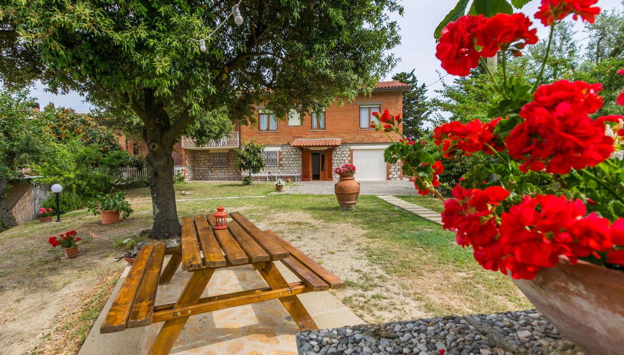 5 bedroom House in Volterra with private pool and garden - Photo 1