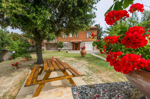 Foto 1 - Casa de 4 habitaciones en Volterra con piscina privada y jardín