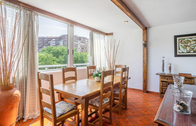 Apartamento de 4 quartos em Alicante com piscina e jardim - Foto 4