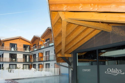 Foto 12 - Apartamento de 2 habitaciones en Chamonix-Mont-Blanc con piscina y vistas a la montaña