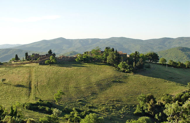 3 bedroom Apartment in Castelnuovo di Val di Cecina with swimming pool and garden - Photo 43