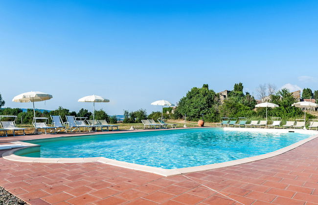 3 bedroom Apartment in Castelnuovo di Val di Cecina with swimming pool and garden - Photo 33